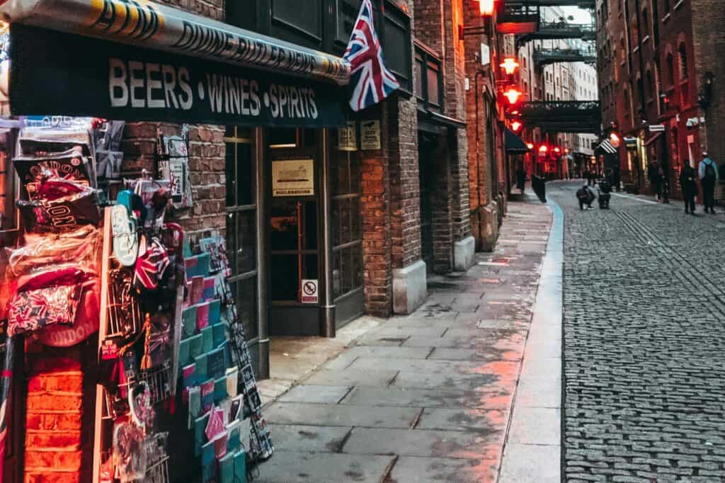 Shops and dining options in brick buildings